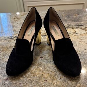 Louise et Cie black suede chunky heal pumps. Super comfortable.Gold heal.